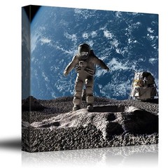 Astronaut Standing on the Moon Overlooking Planet Earth – Canvas Art – 24×24