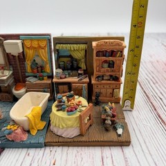 Vintage 1990 Jade Capital Miniature Room Bookends Kitchen Bathroom Diorama Set