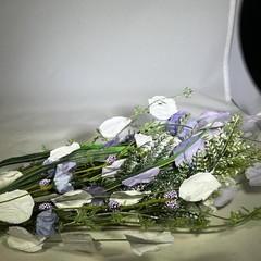 Lot Gorgeous Artificial Purple / White Flowers Mixed With Greens (5 Packs of 8)