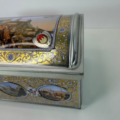 Lebkuchen Schmidt Nuremberg Germany Vintage Treasure Chest Tin Box