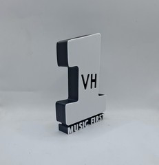 VH1 VH-1 Logo Sign Desk Shelf Art Home Decor Music Television Assortment