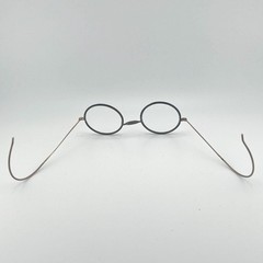 Victorian Wire Spectacles Antique Round Gold Tone Frame Leather Case
