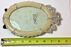 Bijou 4 x 6 Oval Picture Frame/Crystals/Easel Stand Back/Silver & Cream Frame