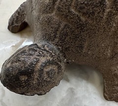 Small Rustic Primitive Cast Iron TURTLE 4.5″ L x 3.5″ W x 2″ H Decorative EUC