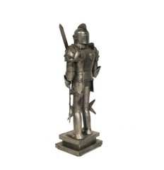Medieval Knight Suit Of Armor Statue w Sword Metal Model 18″ Figurine Home Decor