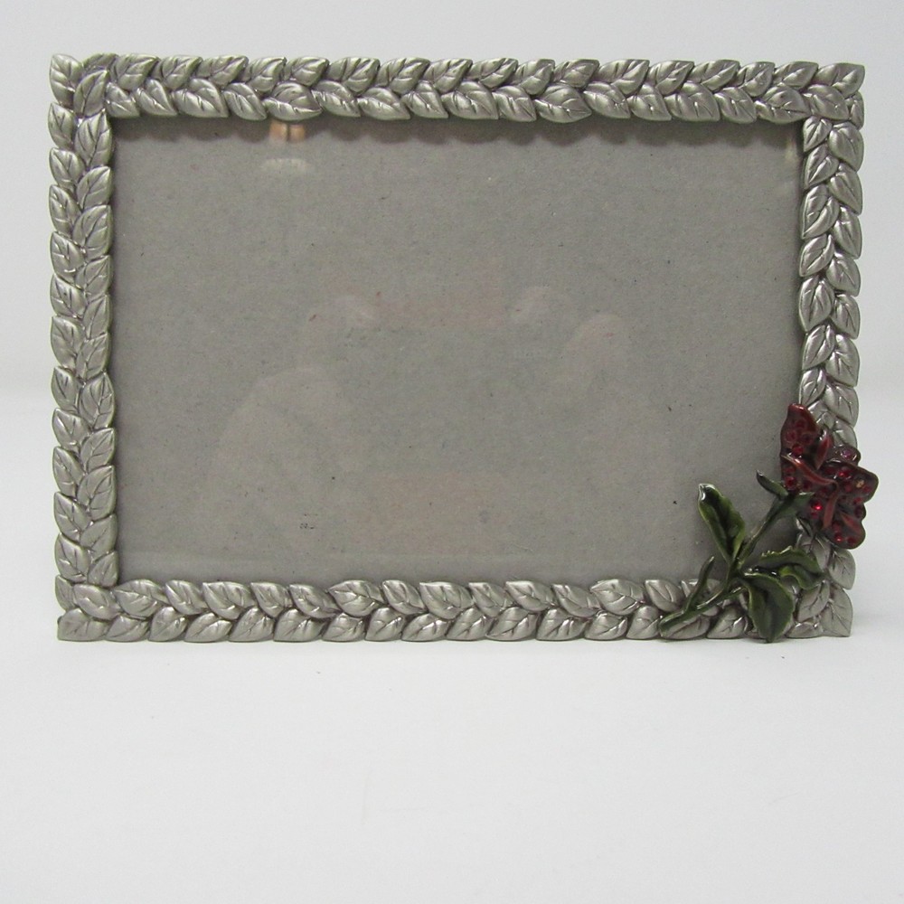 Vtg Cottage Core Red Rose Pewter Metal Photo Frame 4 x 6 Silver tone 1999 Elsa L