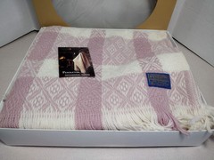 Pendleton Occasional Throw 68×52 Rose Pink White 100% Soft Virgin Wool (B)