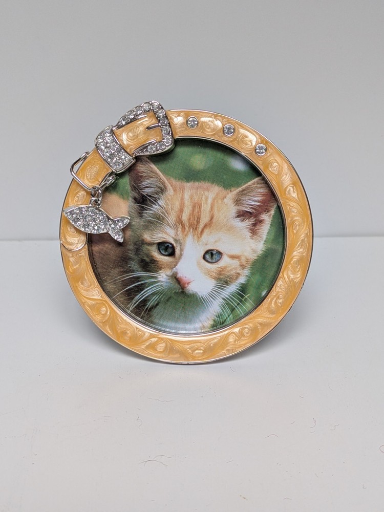 Beige Yellow Free Standing Round Collar Pet Picture Frame Enamel Cat Rhinestone