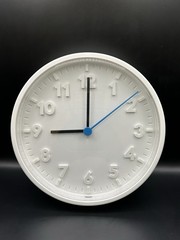 Stomma by Gustav Carlberg 20 cm/7.75 in IKEA Wall Clock – White – Tested