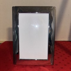 Burnes of Boston Silver Colored Photo Frame 4×6 Photo Vertical or Horizontal