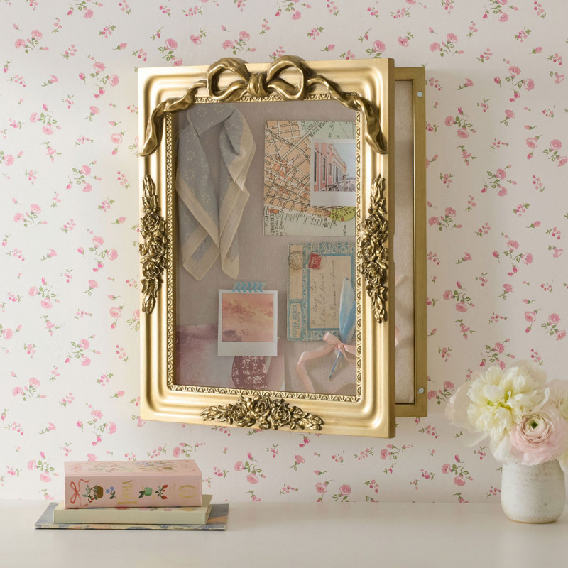 Potterybarn LoveShackFancy Frame Shadow Box (16″x 20″) Gold