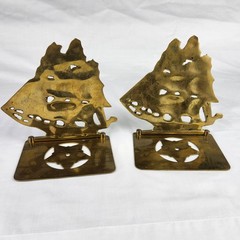 Two VTG Solid Brass Schooners Sailing Ships Nautical MCM Folding Style Bookends
