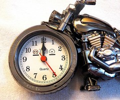 New Motorcycle Alarm Clock Battery Operated 8 1/2 x 4 3/4 x 2 1/8 inches Plastic
