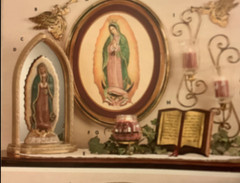 Home Interiors Vintage Revival Gold Mirror Shelf Wall Decor 19.5” and Statue Set
