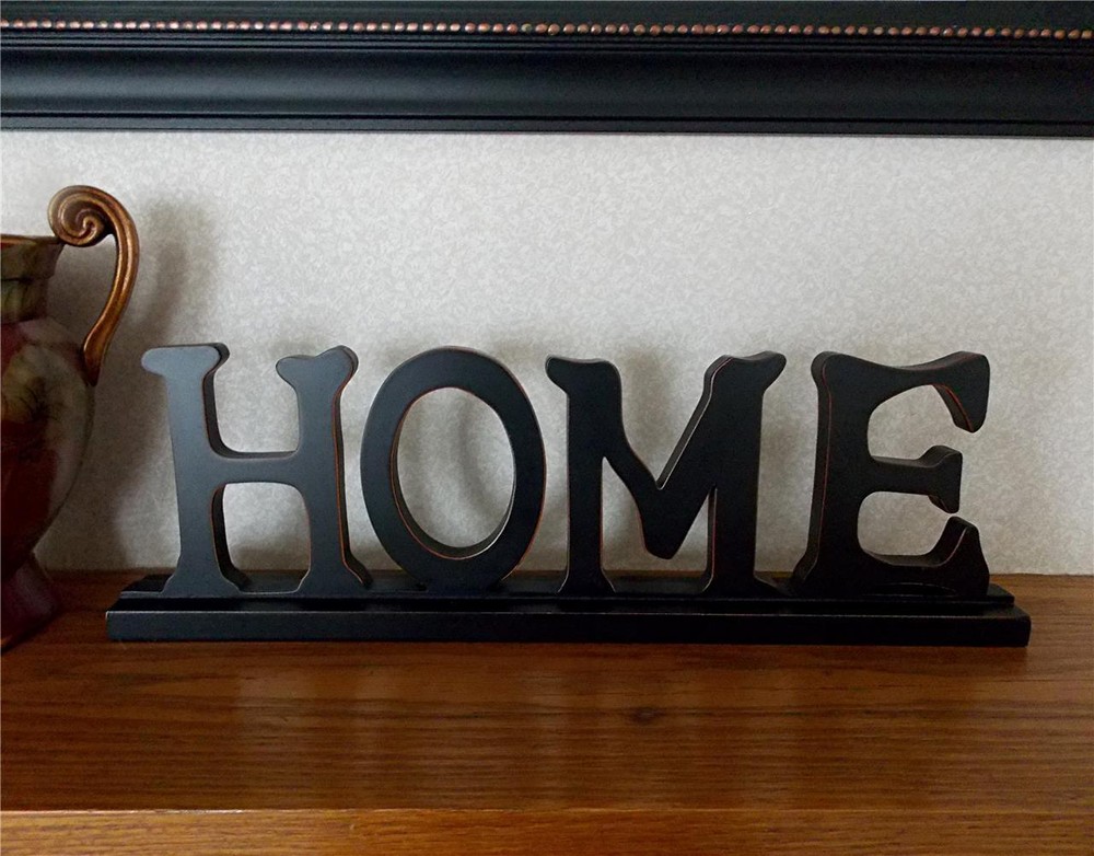 FREE STANDING 20 3/8″ L x 6 1/2″ H BLACK DISTRESSED WOOD LETTERED «HOME» SIGN