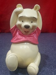 Disney Winnie the Pooh 2009 Novelty Coin Bank excellent condition