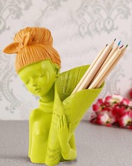 Resin Showpiece for Home Decor -1 pcs