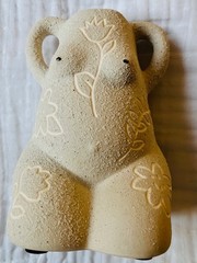 Urban Outfitters Home Leggy Lady Decorative Pottery Vase 6” Female Form Beige