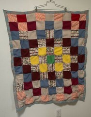 Vintage 1960’s Handmade Patchwork Polyester Throw Quilt Blanket Retro 42″ x 48″