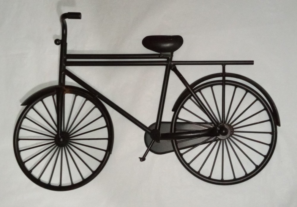BICYCLE Metal Wall Art 18″ long 12” tall Home Decor Brown 2+ Pounds – Unbranded