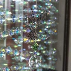 Colorful Crystal Flower Hummingbird Sun Catcher – Gift for All Occasions