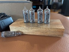 Nixie Star – Nixie Tube clock Walnut Case w/ Spare IN-14 Tube – NEW IN BOX!