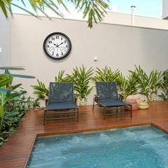 13-Inch Stylish Vintage Outdoor Clock – Waterproof, Silent, with Large Numbers