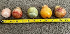 🍑 ITALIAN ALABASTER STONE FRUIT SET • 5 HAND‑CARVED PIECES • 1¾–2¾ INCHES