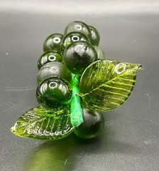 MCM Green Handblown Glass & Wire Grape Cluster Figurine, Glossy & Matte Finish