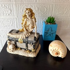 Mermaid Skeleton Figurine Pirate Treasure Chest Resin Statue 8 in Decor