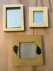 Lot of 3 Small Wooden Picture Frames Table Top Easel – Maple & Pine Meryl Waitz