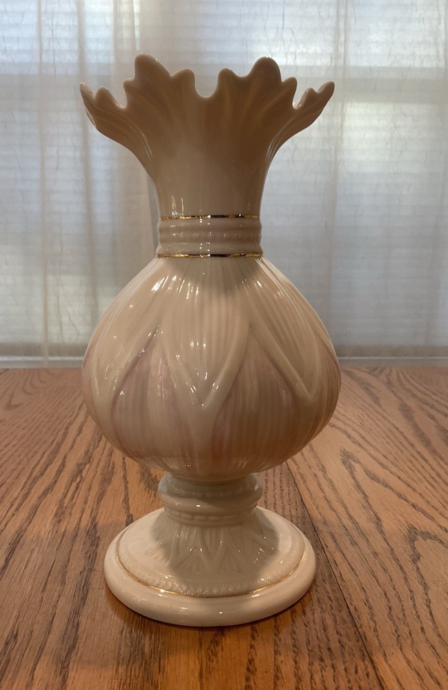 Belleek Irish Porcelain Lotus Blossom Spill Vase Pink Highlights Gold Trim 8”
