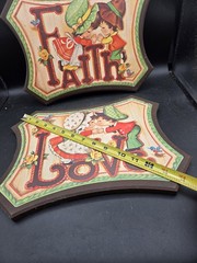 HOMCO 1970’s LOVE & FAITH Wooden Wall Plaques Decor Kissing/Praying Vintage