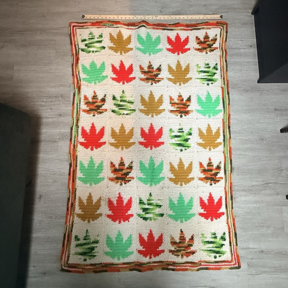 Vintage Handmade Maple Leaf Afghan Throw Blanket Crochet 58” x 42”