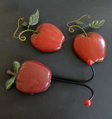 Vintage Apple Wall Hooks Set Kitchen Decor Red Fruit Coat Rack Farmhouse Country