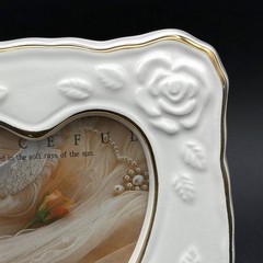 New White Porcelain Heart Frame 3 X 3 Photo Roses Gold Trim 4.75 X 4.75 Inch