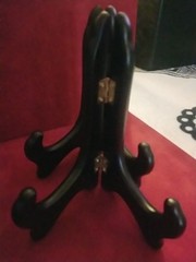 4 Black Wood Plate Holders 6″