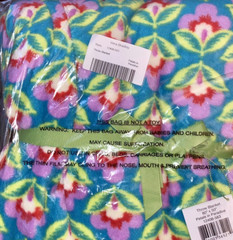 NEW VERA BRADLEY Throw Blanket Fleece 80 X 50 PETALS IN PARADISE #12408-583 NWT