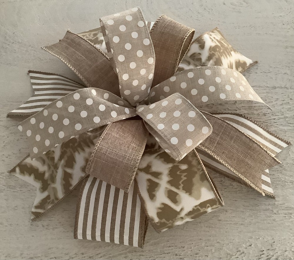 10″ Beige Wreath Bow, Everyday Bow, Beige Lantern Bow – Handmade