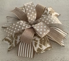 10″ Beige Wreath Bow, Everyday Bow, Beige Lantern Bow – Handmade
