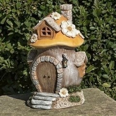 LED Resin Mushroom House, Home & Garden Decor, Whimsical Mushroom Decor, 7″ Tall
