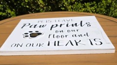 Paw Prints Wall Decor