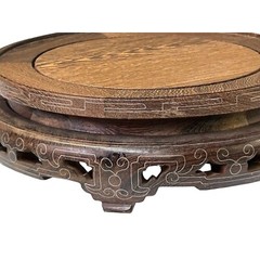 7″ Light Brown Feather Pattern Wire Accent Round Wood Display Stand ws4231