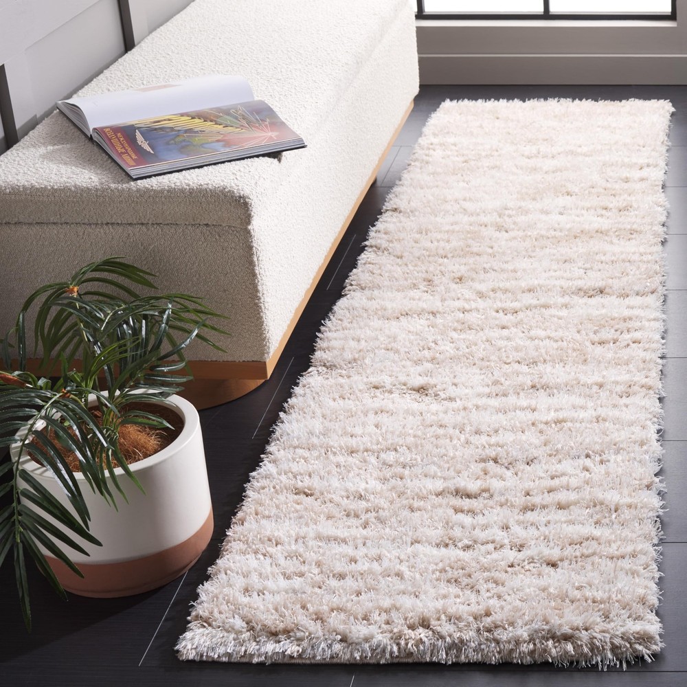 SAFAVIEH Lindsay Shag Collection Runner Rug – 2’2″ x 8′, Beige & Ivory, Moder…