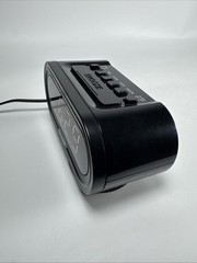 Sharp SPC476 AccuSet Alarm Clock with Display Dimmer – 5.5×2.5in