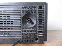 General Electric 7-4550B Vintage Clock Radio AM/FM Analog Walnut Grain 1982