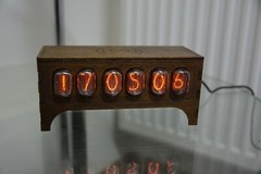 Nixie tube clock IN 12 table desk retro old vintage clock for bedroom