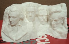 MOUNT RUSHMORE Replica SCULPTURE STATUE US Presidents Busts Figures 4.75»x2.4»