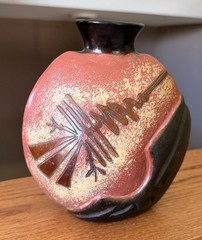Vintage Chulucanas Peru Pottery Vase 8” Tribal Spider Hand Carved Art Decor