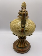 Beautiful Pair Of Decorative Mantel/Shelf Pieces Gold Tone 9 inches